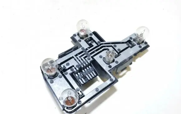 Ford Mondeo MK I Tail light bulb cover holder 93bg13n004cb