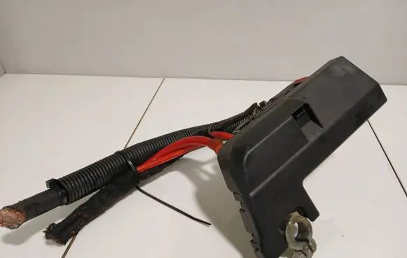 Audi A6 S6 C6 4F Positive cable (battery) K98J4590