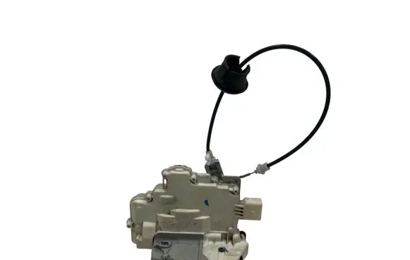 Audi A4 S4 B7 8E 8H Front door lock 8E1837016AA
