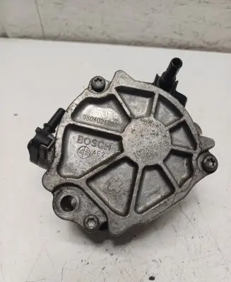 Citroen Berlingo Vacuum pump 9804021880