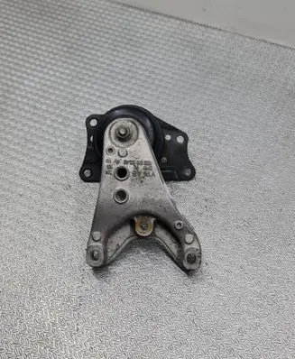 Volkswagen Polo V 6R Engine mount bracket 6Q0199185AB