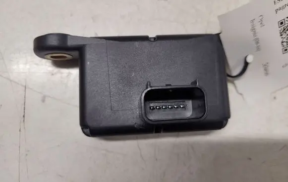 Opel Insignia A ESP acceleration yaw rate sensor 13505726