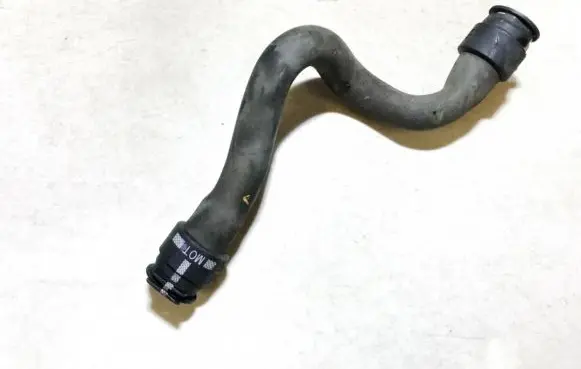 Citroen DS3 Engine coolant pipe/hose