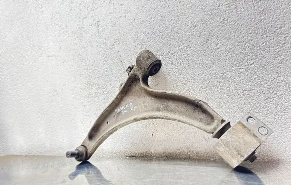Opel Insignia A Front control arm 0131221