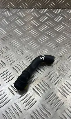 Nissan Qashqai Breather hose/pipe 