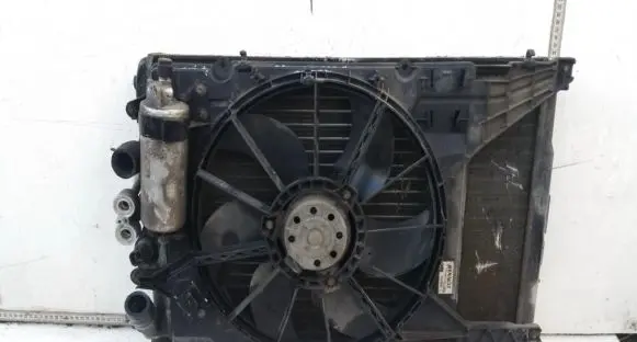 Renault Scenic I Coolant radiator
