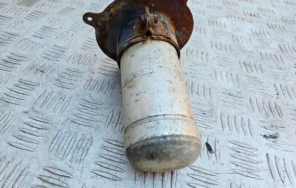 BMW 5 E39 Air conditioning (A/C) air dryer 8379523