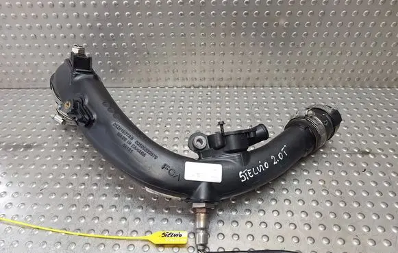 Alfa Romeo Stelvio Air intake hose/pipe 05281937AB 500532570