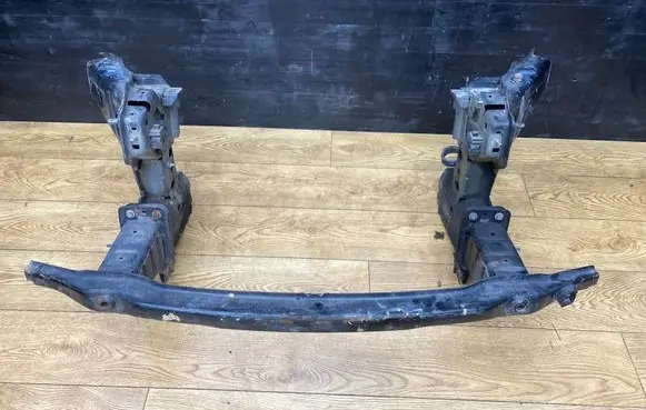 BMW X5 E70 Front bumper cross member
