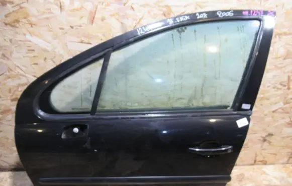 Peugeot 207 Front door