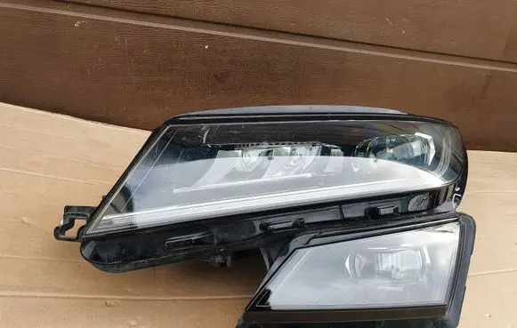 Skoda Kodiaq Headlight/headlamp 566941015F