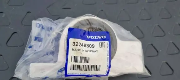 Volvo XC90 Front wishbone bush 32246809