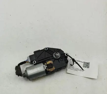 Hyundai IONIQ 6 Sunroof motor/actuator K8110J7000 81680KL000