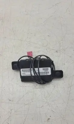 Dodge Durango Keyless system antenna P68185768AD 68185768AD