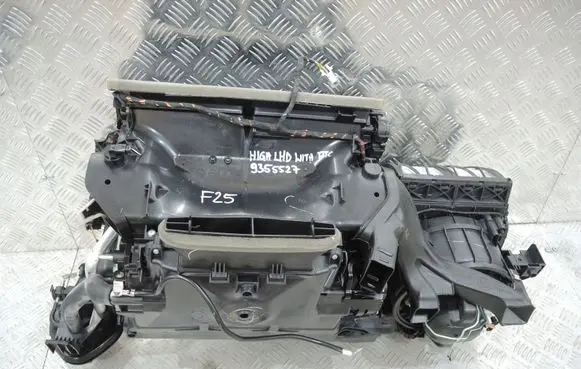 BMW X3 F25 Interior heater climate box assembly 9355527