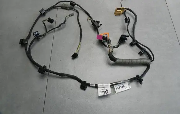 Volkswagen Phaeton Front door wiring loom/harness boot 3D1971120F 401123