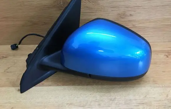 Front door electric wing mirror