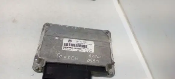 Volkswagen Touareg I Gearbox control unit/module 0AC927771B 5WP22505