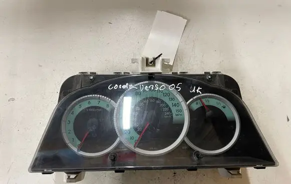 Toyota Corolla Verso AR10 Speedometer (instrument cluster) 838000F010L MB2574203639