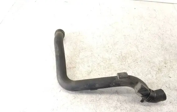 Volkswagen PASSAT B5.5 Intercooler hose/pipe 028103493AF