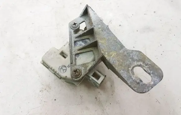 Volkswagen PASSAT B5 Central locking motor 