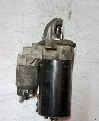 BMW 1 E81 E87 Starter motor 0001115046
