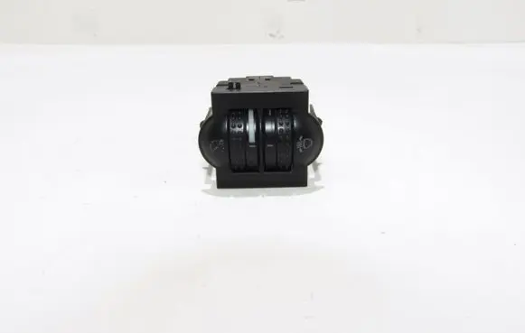 Volkswagen PASSAT B5 Headlight level height control switch 3B0941333C