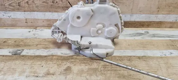 Honda Civic Front door lock