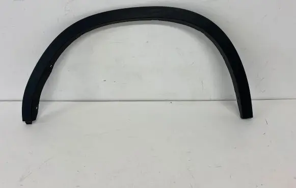 Front arch trim