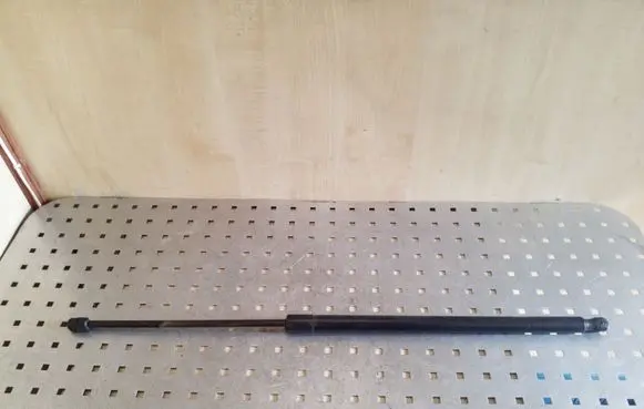 Volkswagen Caddy Tailgate/trunk strut/damper 2K0827550