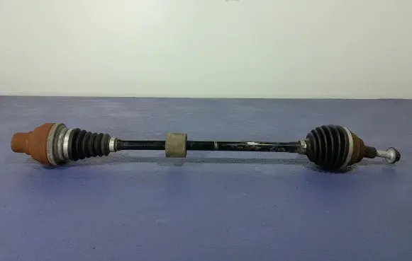 Audi Q2 - Front driveshaft