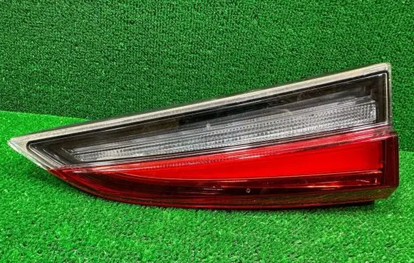 Skoda Kamiq Tailgate rear/tail lights 658945307