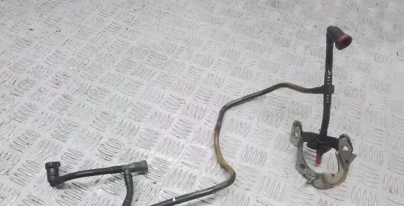 Nissan Navara D40 Fuel line pipe X215114