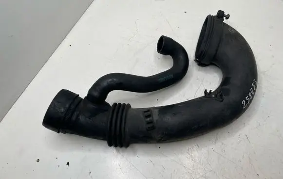 BMW X5 E53 Turbo air intake inlet pipe/hose 7795026 08667102