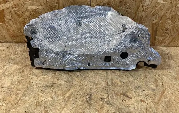 Porsche Macan (95B) Other engine bay part 95B863829A