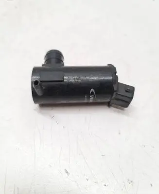 Opel Vectra C Windscreen/windshield washer pump V25080002