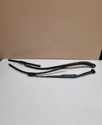 KIA Sportage Headlight wiper arm set 