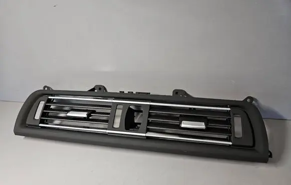 BMW 5 F10 F11 Dash center air vent grill 9209136 64229209136