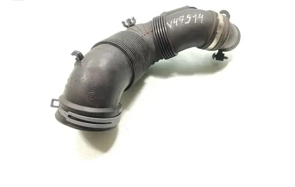 Audi A3 S3 8P Air intake hose/pipe 3C0129635 R446019601