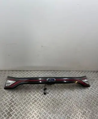Tailgate rear/tail lights