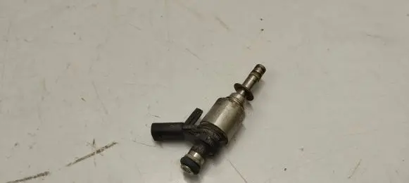 Seat Leon (5F) Fuel injector 06l906036j