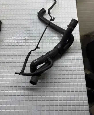 Volkswagen Golf V Engine coolant pipe/hose 1K0121087N