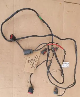 Chrysler 300 - 300C Headlight/headlamp wiring loom/harness 05087271AA