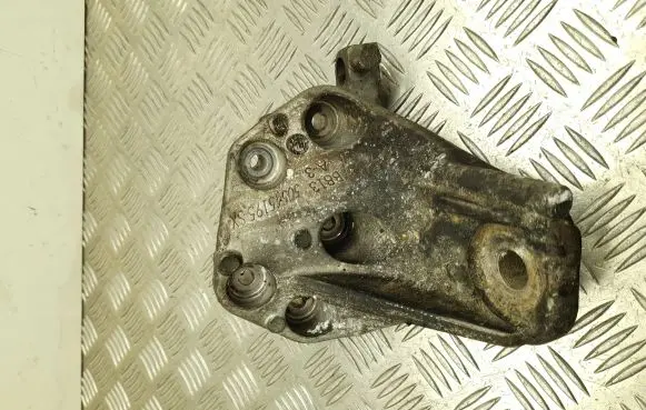 Alfa Romeo Giulia EGR valve cooler bracket 50545195