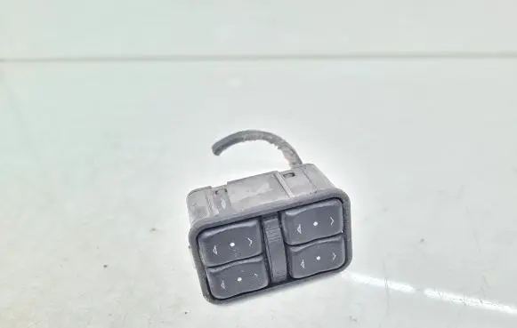 Opel Zafira A Electric window control switch 13363401 90561086