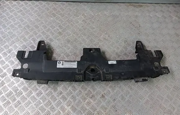 Front bumper skid plate/under tray