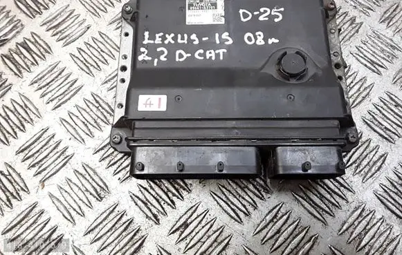 Lexus IS 220D-250-350 Engine control unit/module 8966153701