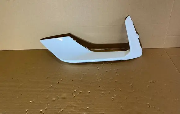Ford Focus ST Front bumper lower grill JX7B15B247T