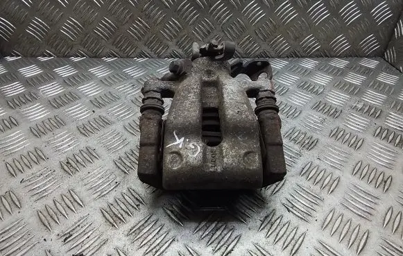 Opel Astra H Rear brake caliper