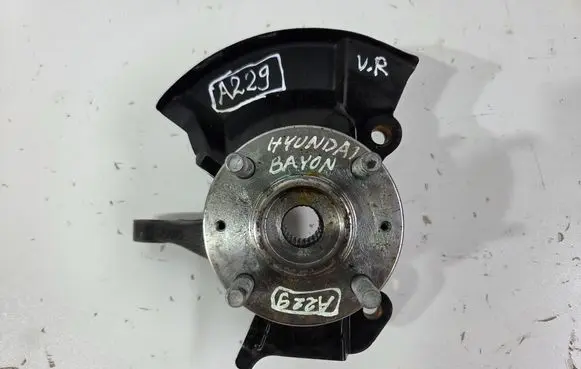 Hyundai Bayon Front wheel hub spindle knuckle 012M26
